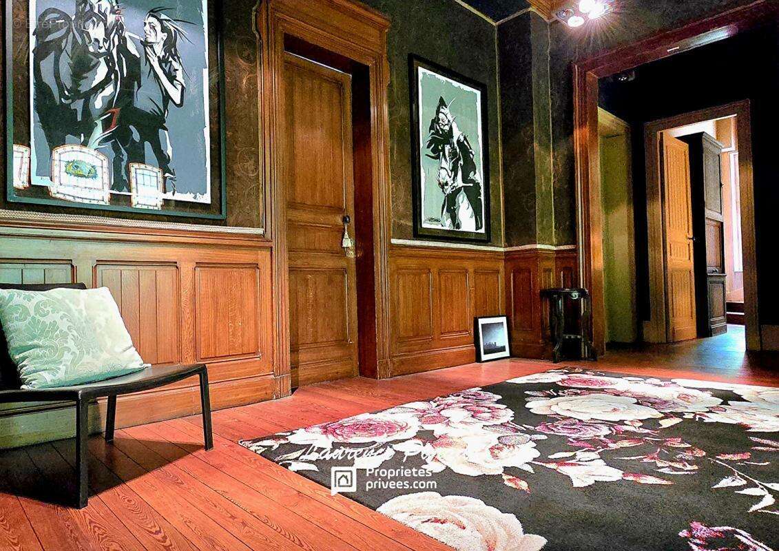 Maison à SAINT-FRONT-DE-PRADOUX