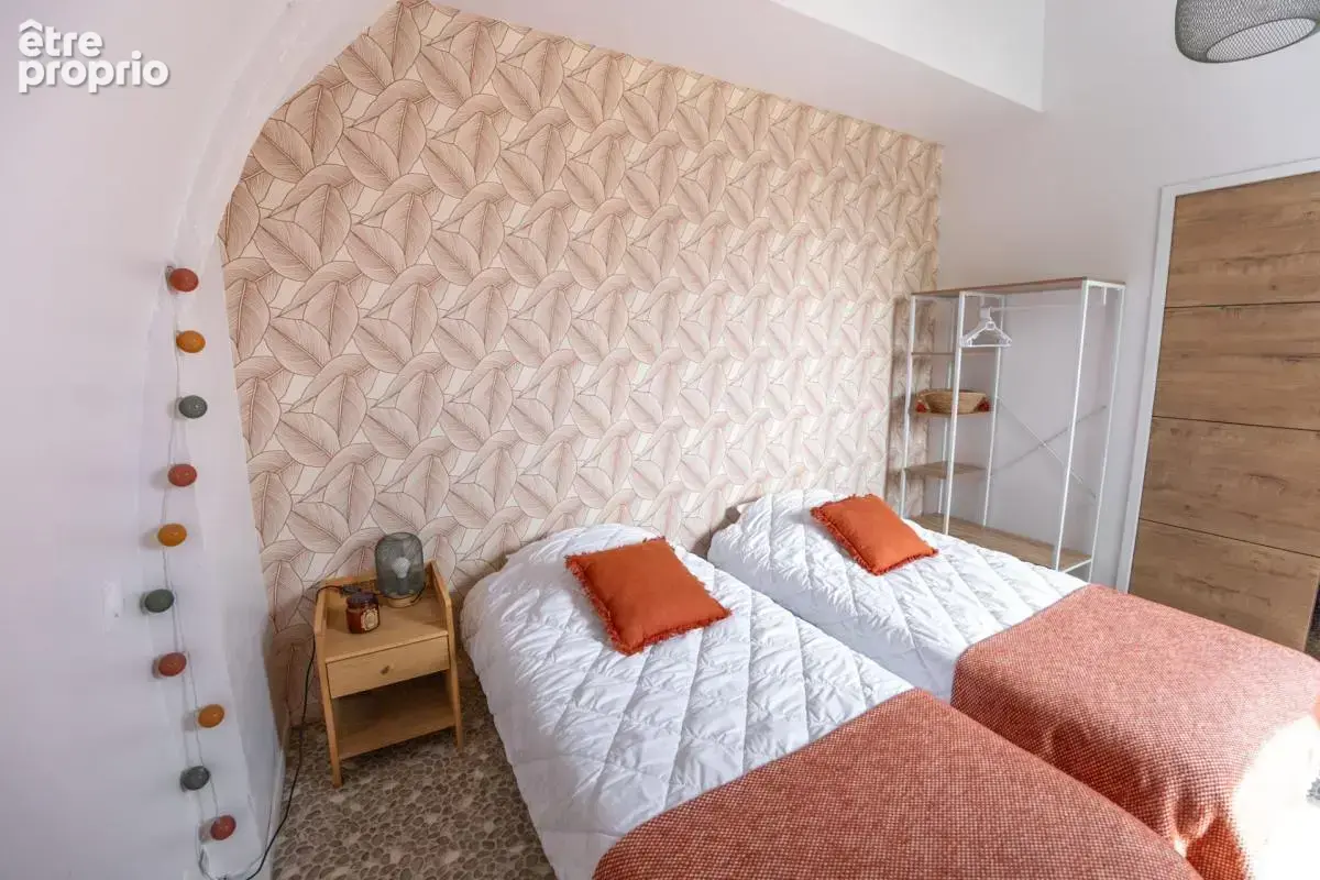 Chavagnes en paillers (85250) - lieu d'exception - ancienne chapelle renovee 6 chambres sur 900m² clos - photo 25