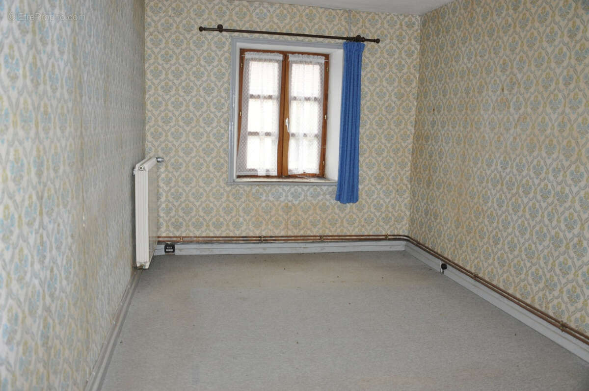 Maison à ARFEUILLES