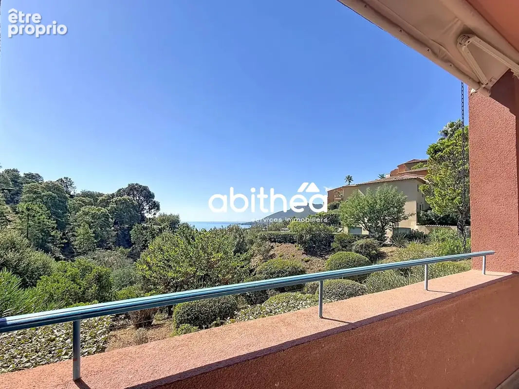 Appartement avec loggia et vue mer - photo 5
