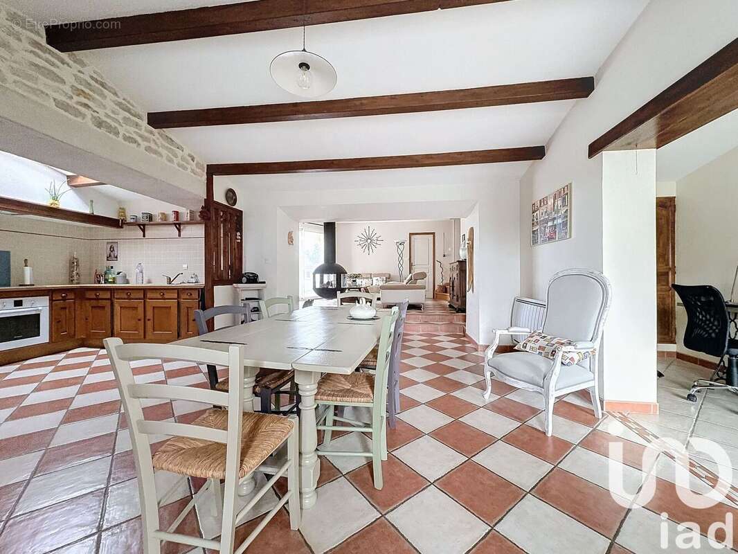 Photo 2 - Maison à CHARRON