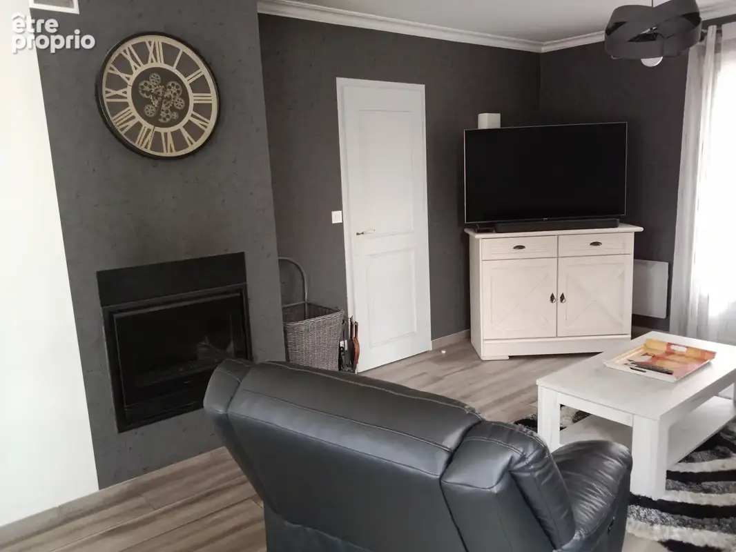 Maison de village 123 m2, 3 chambres ,bureau, 983 m2 terrain - photo 4