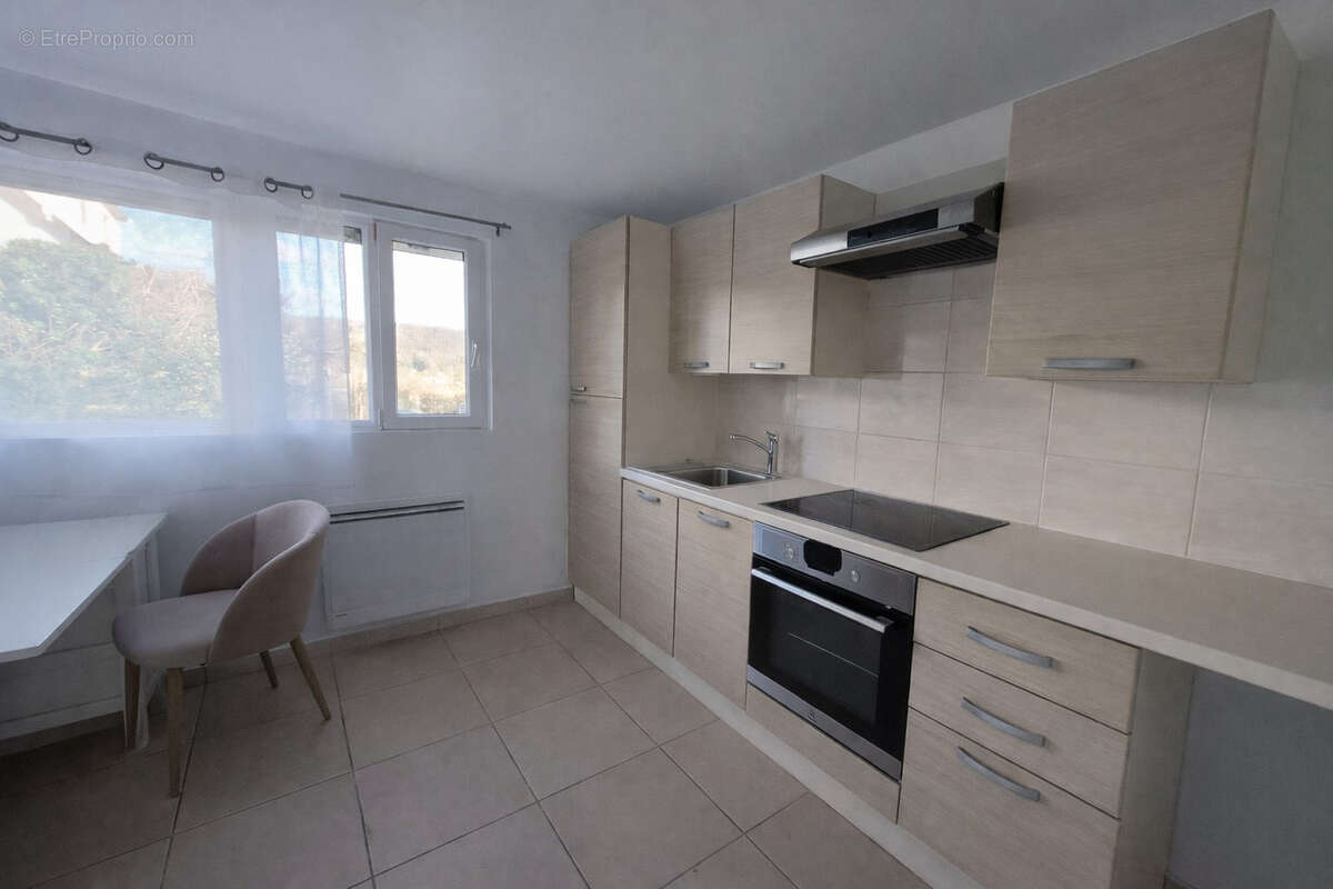 Appartement à GIF-SUR-YVETTE