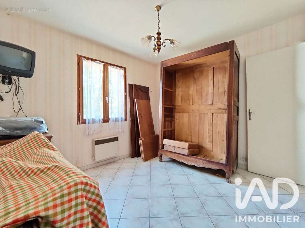 Maison 75 m² à Rivarennes  - photo 2