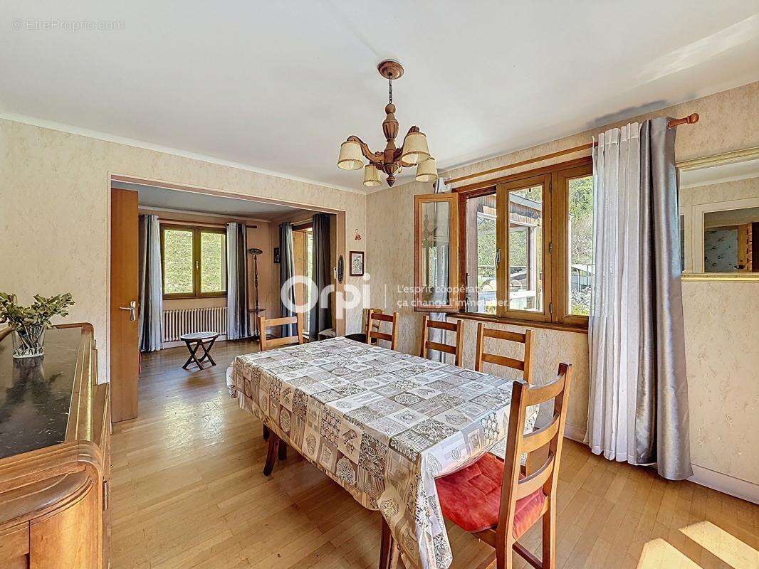 Maison à ALBERTVILLE