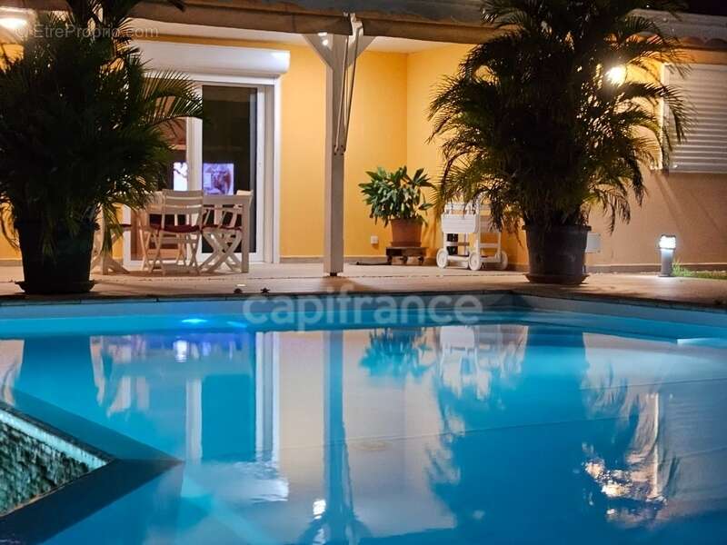 Maison à SAINTE-ANNE