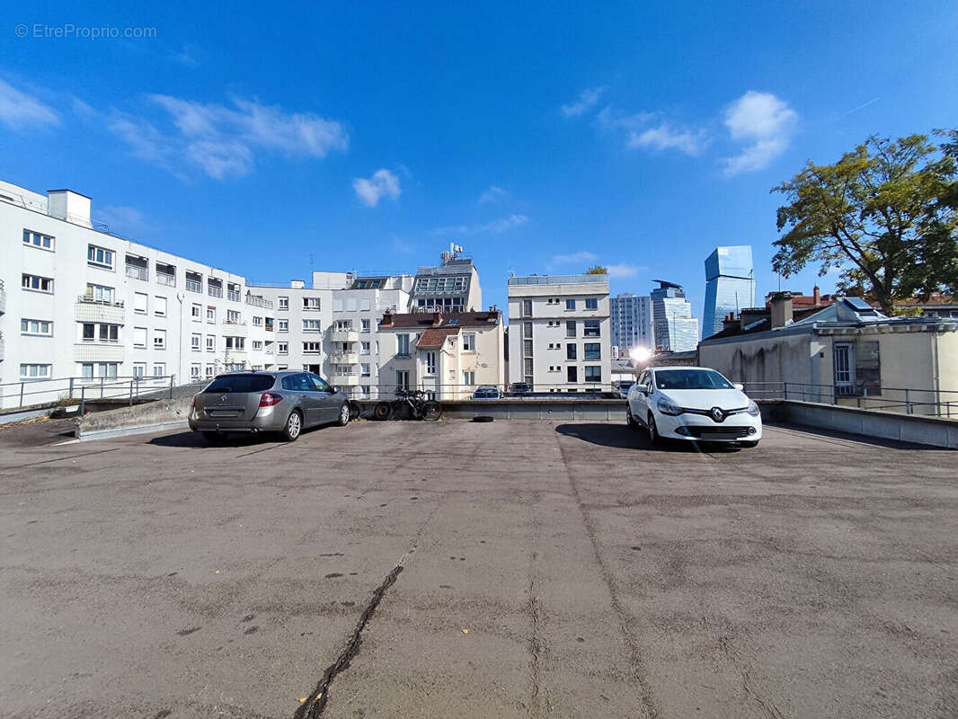 Parking à PARIS-13E