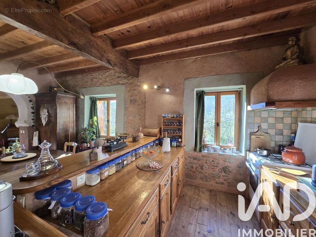 Maison 153 m² à Brassac  - photo 5