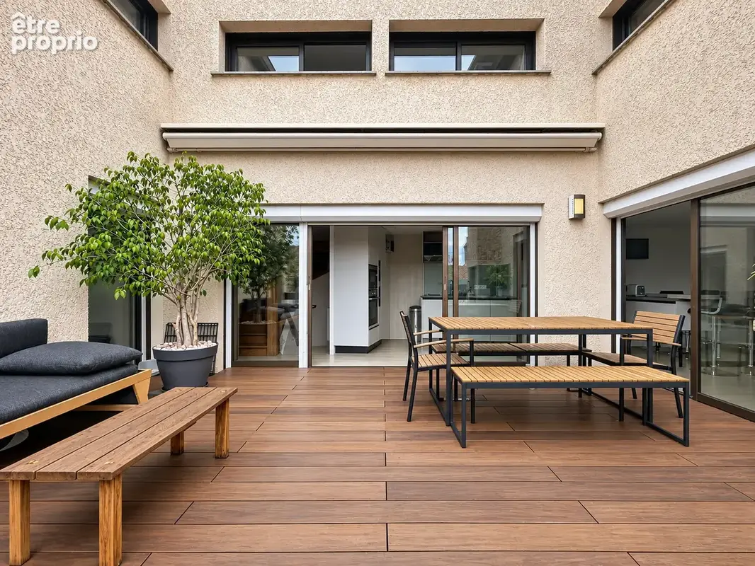 Bordeaux Saint Augustin - Maison de ville 4, 1 bureau et studio indépendant - photo 5