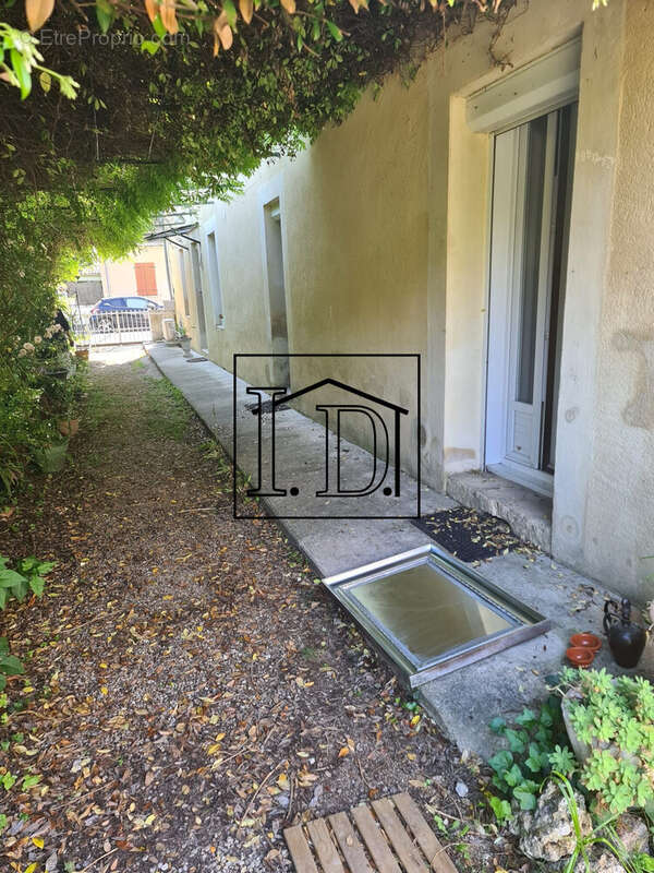 Tonelle avant - Maison à BERGERAC