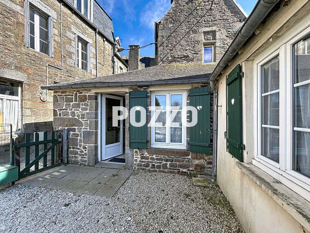 Maison à VILLEDIEU-LES-POELES