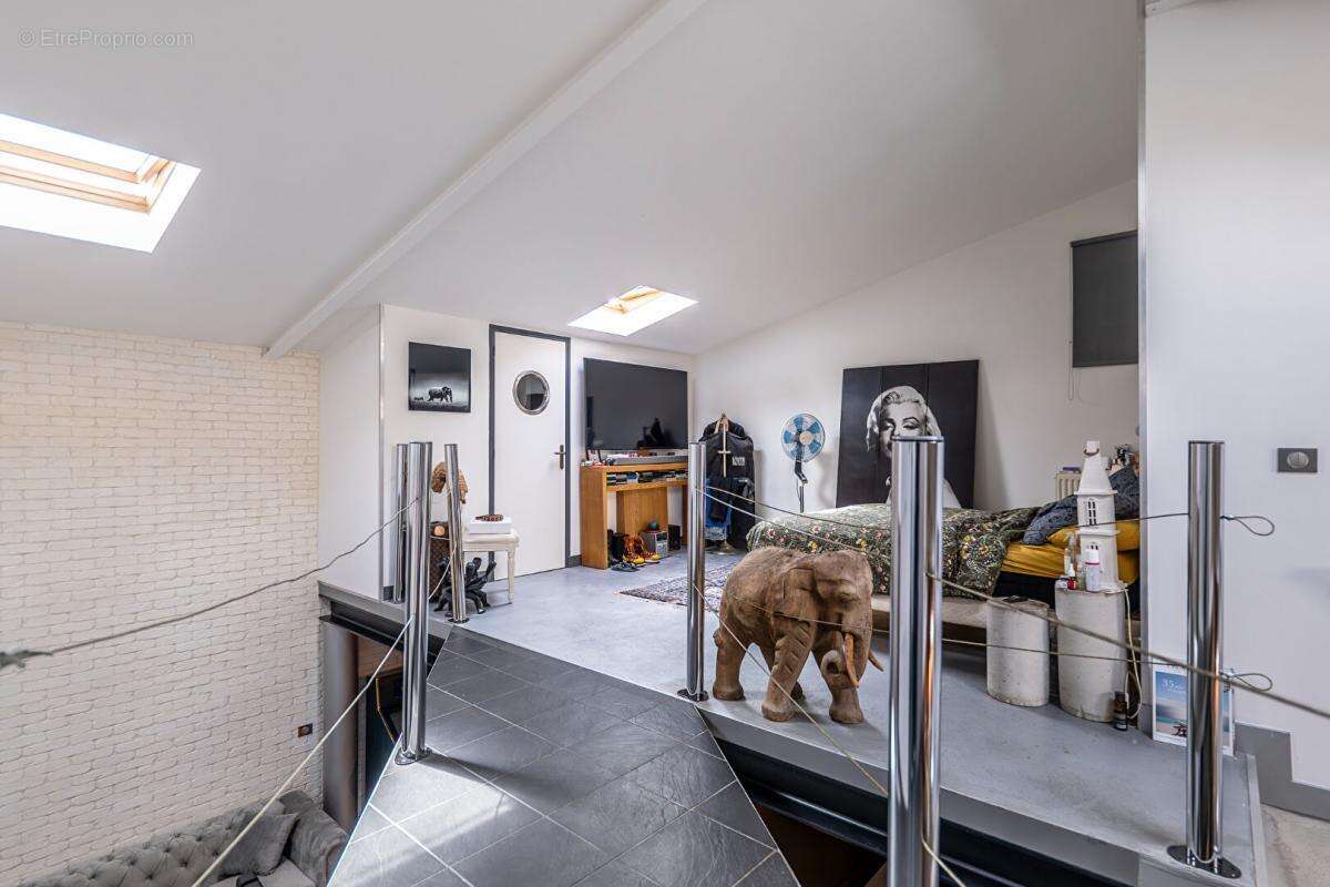 Appartement à ASNIERES-SUR-SEINE