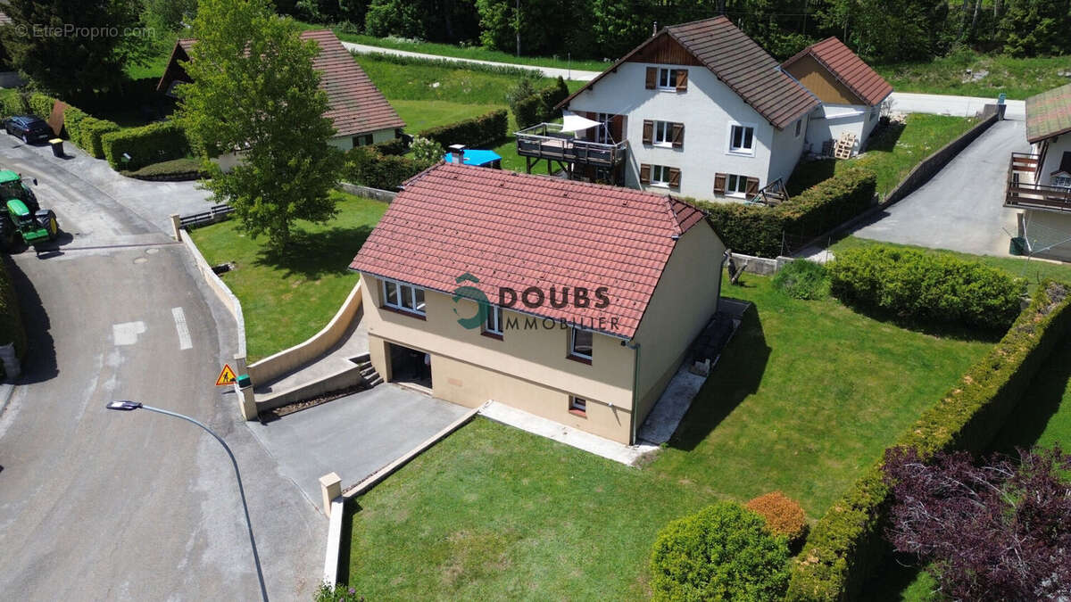 Maison à MORTEAU