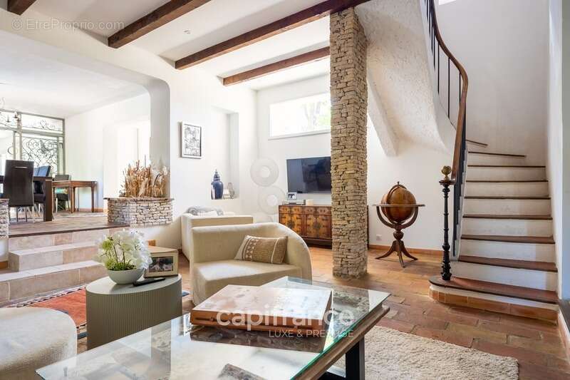 Maison à MARSEILLE-11E
