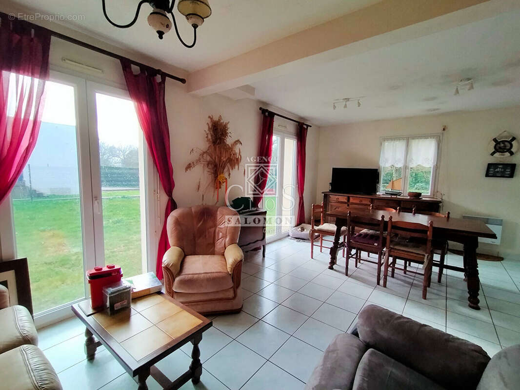 Maison à LE TOUR-DU-PARC