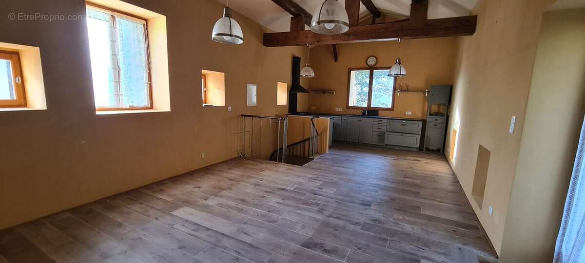 Maison à UZES