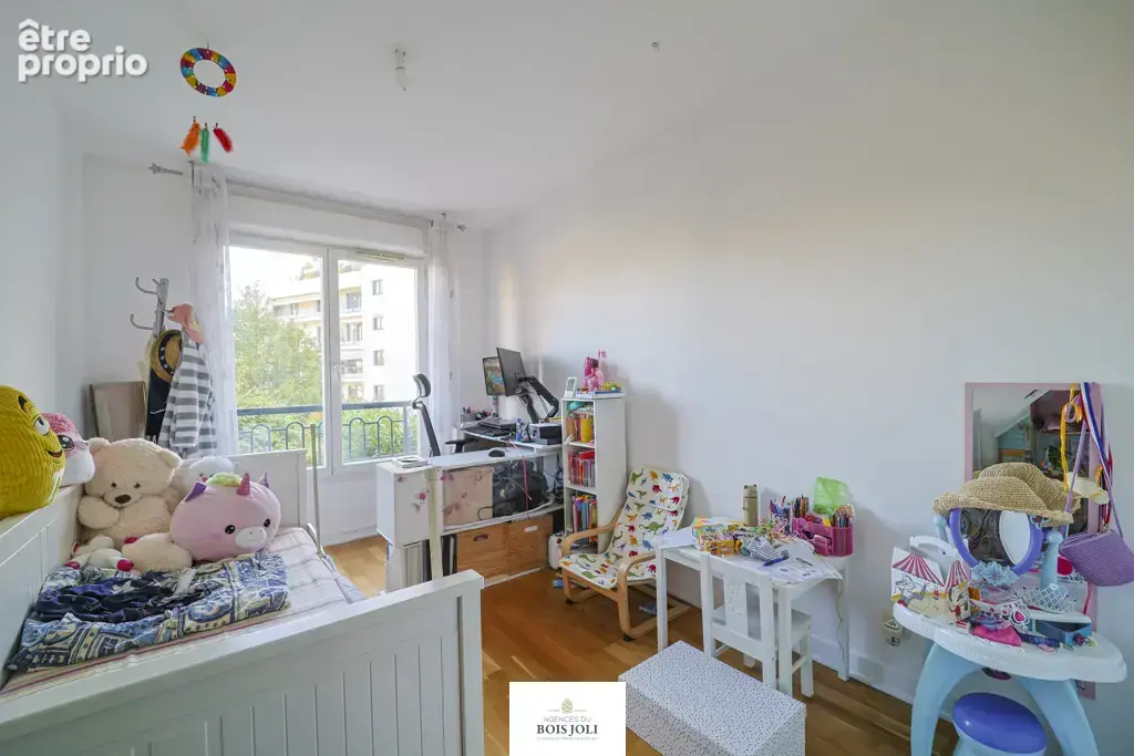 Appartement 3 pieces avec balcon - proche metro & commerces - photo 5