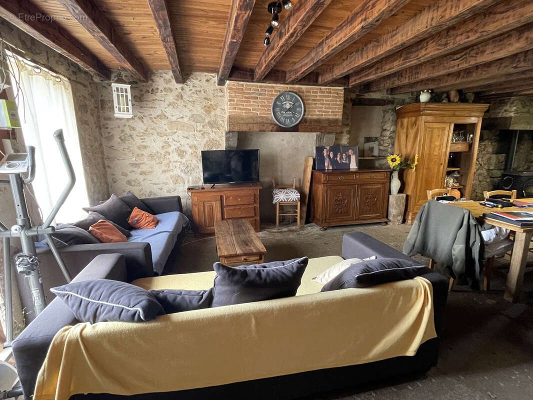 Maison à SAINT-MAURICE-LA-SOUTERRAINE