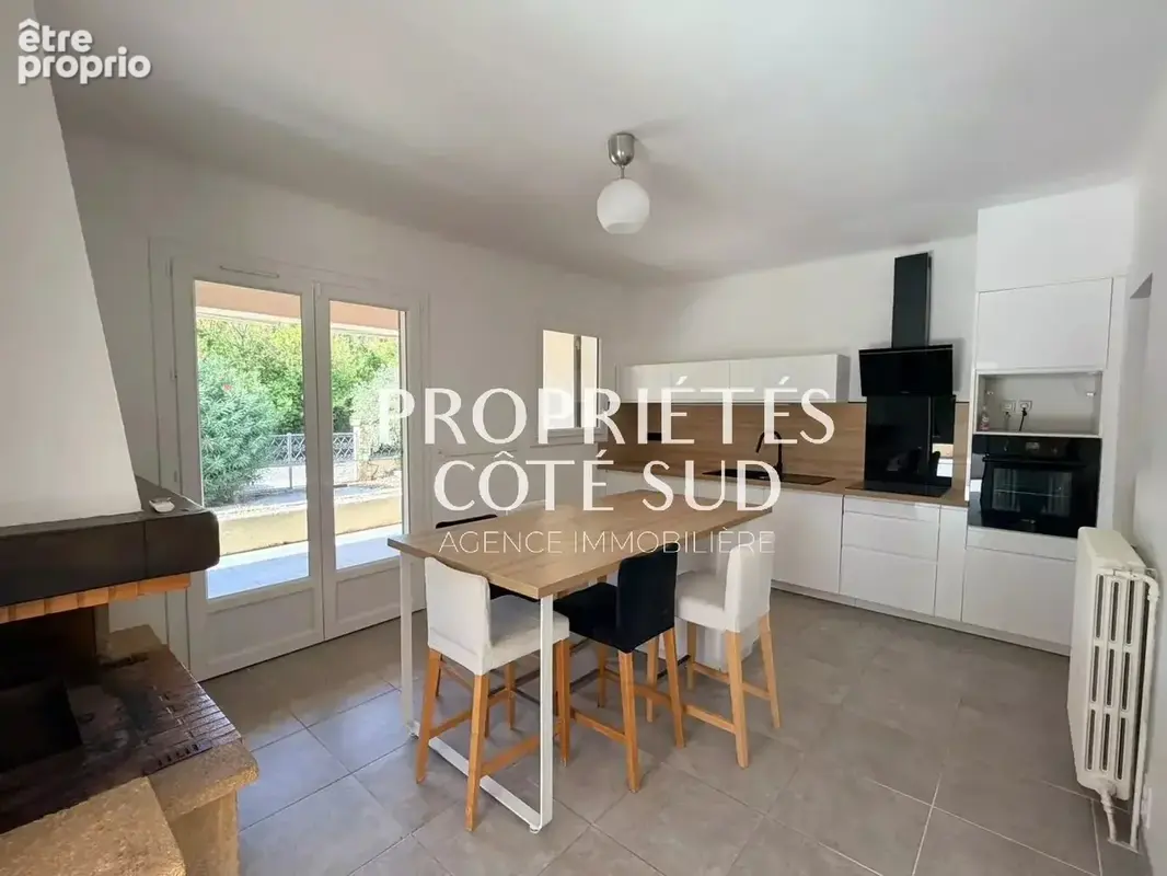 Coup de cœur – villa de plain-pied rénovée – 4 chambres – 1 600 m² de terrain - photo 3