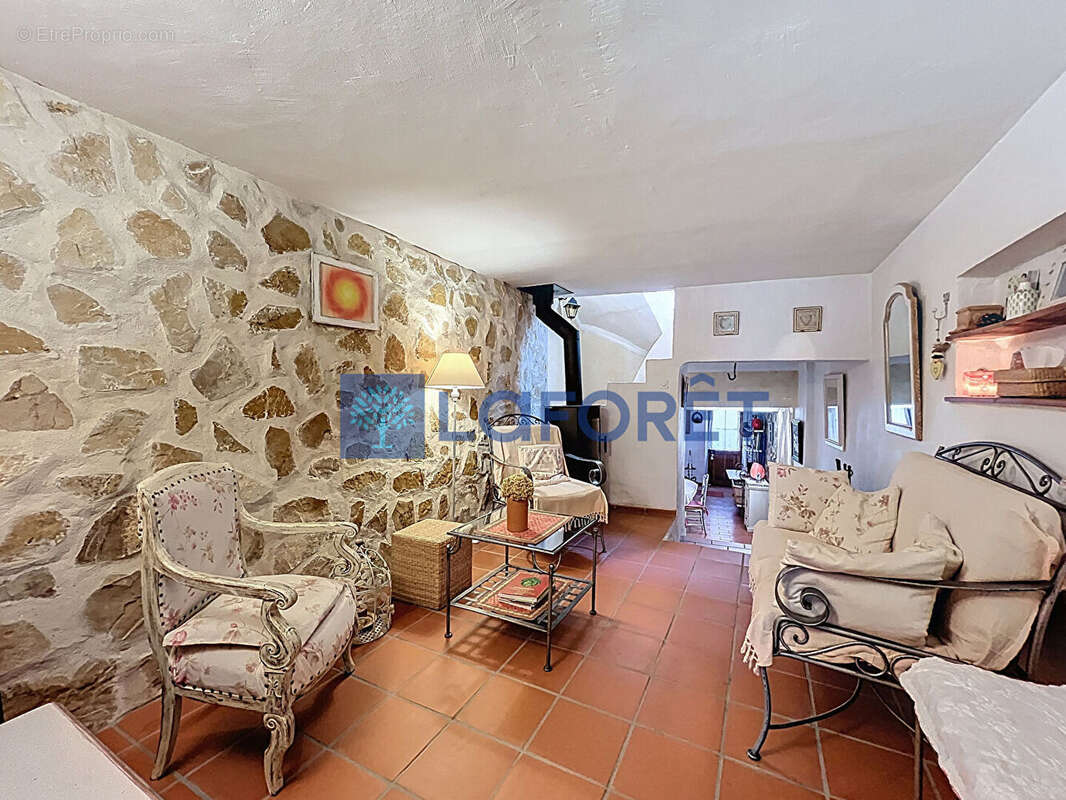 Maison à SIX-FOURS-LES-PLAGES