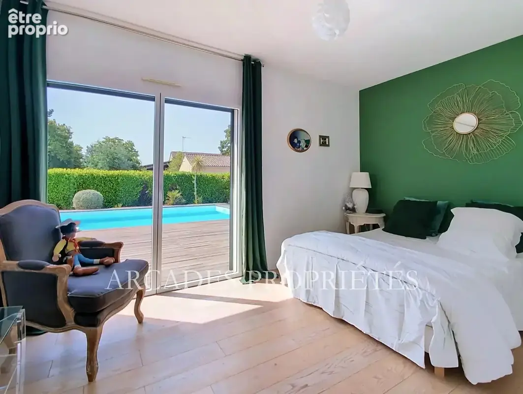 Très belle villa contemporaine de plain-pied – Prestations de qualité – Environnement privilégié - photo 8