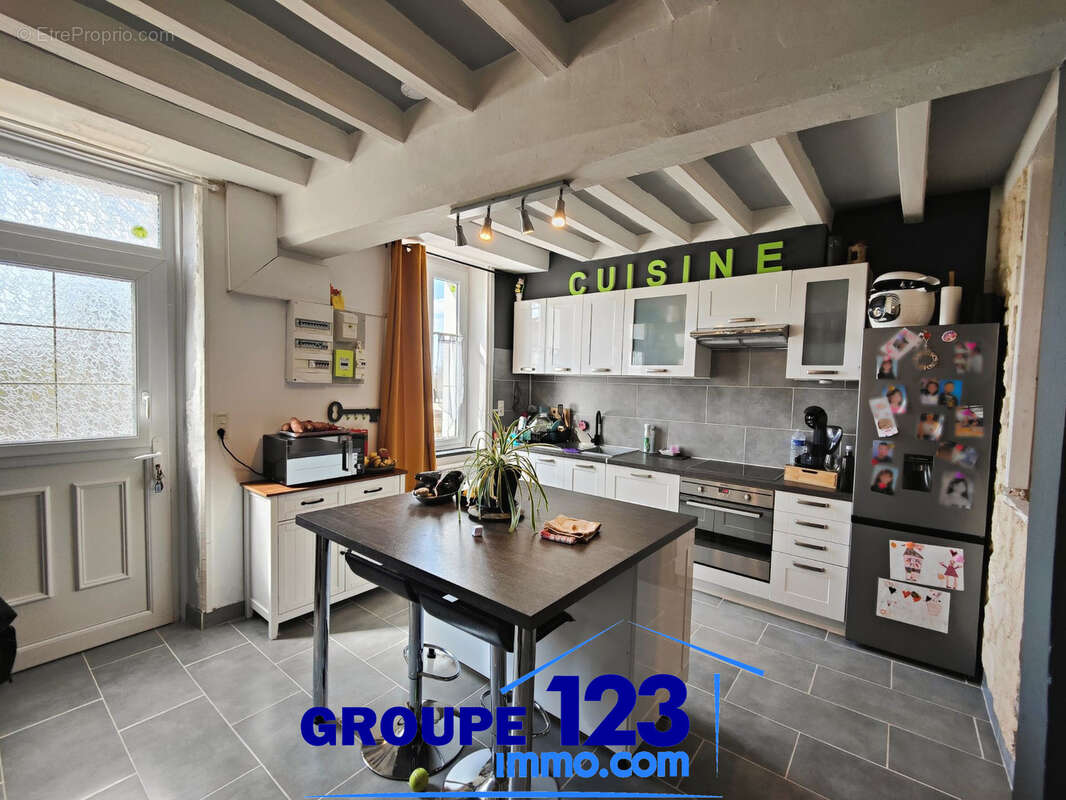 Maison à ORMOY