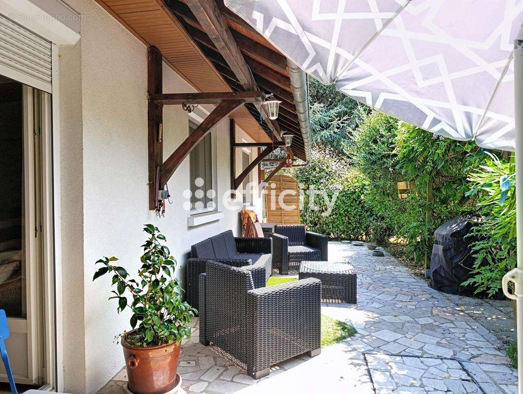 Maison 93 m² à Joue-Les-Tours  - photo 3