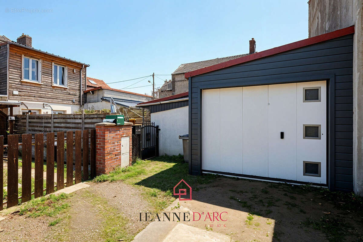 Maison à LE PETIT-QUEVILLY