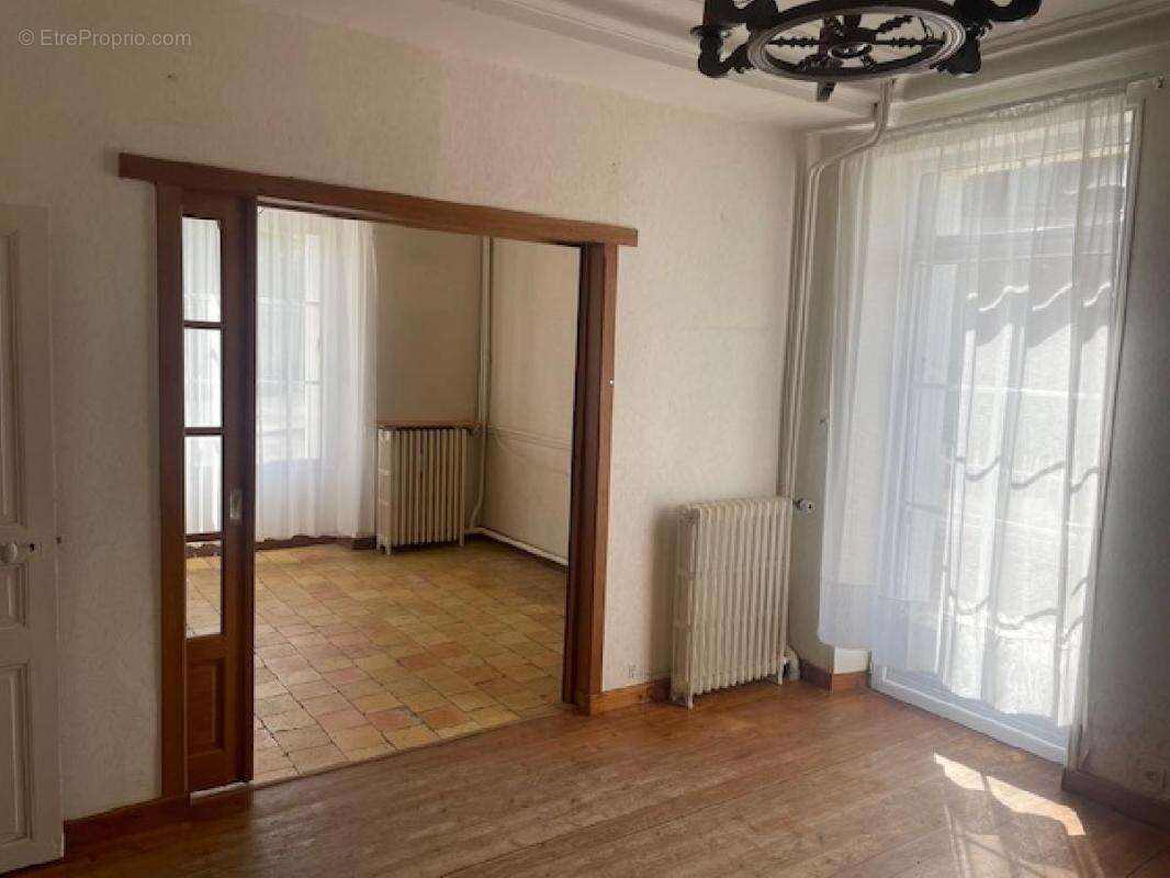 Maison 4 pièces 133 m² à vendre à Coudray-Au-Perche (28330) - photo 2