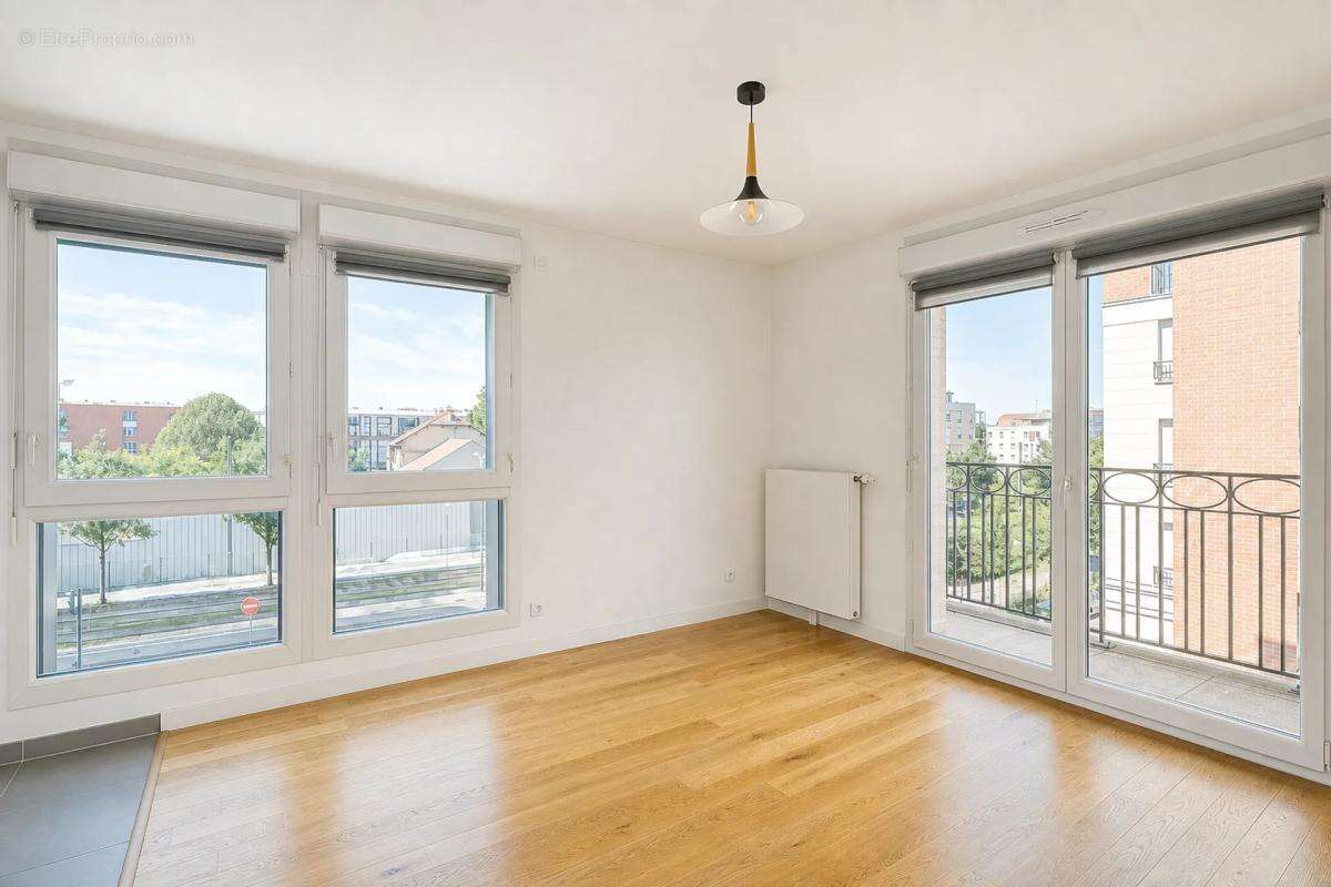 Appartement lumineux en vente à Clamart - photo 3