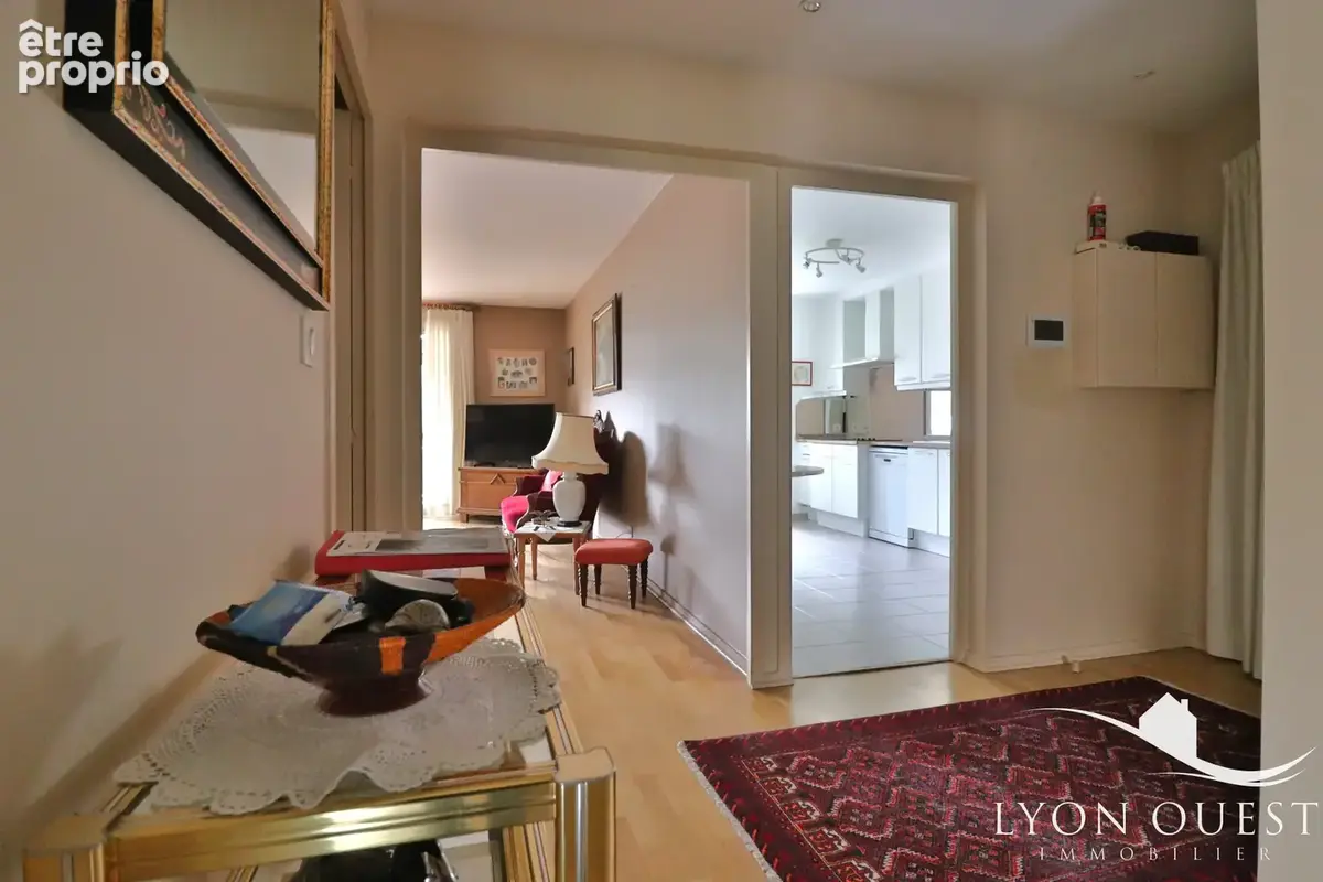 Appartement au centre de Charbonnières-les-Bains - photo 6
