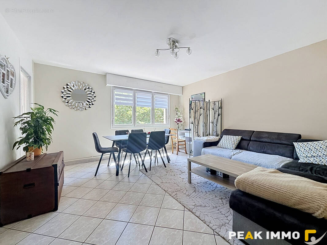Appartement à AIX-LES-BAINS