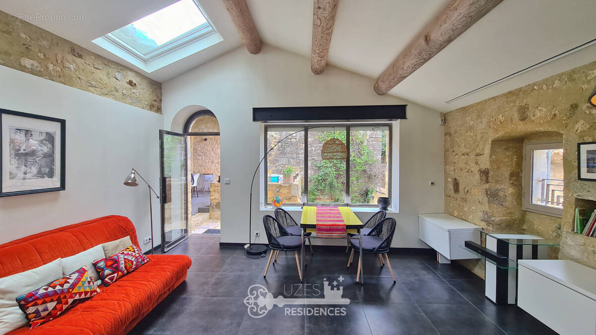 Maison à UZES