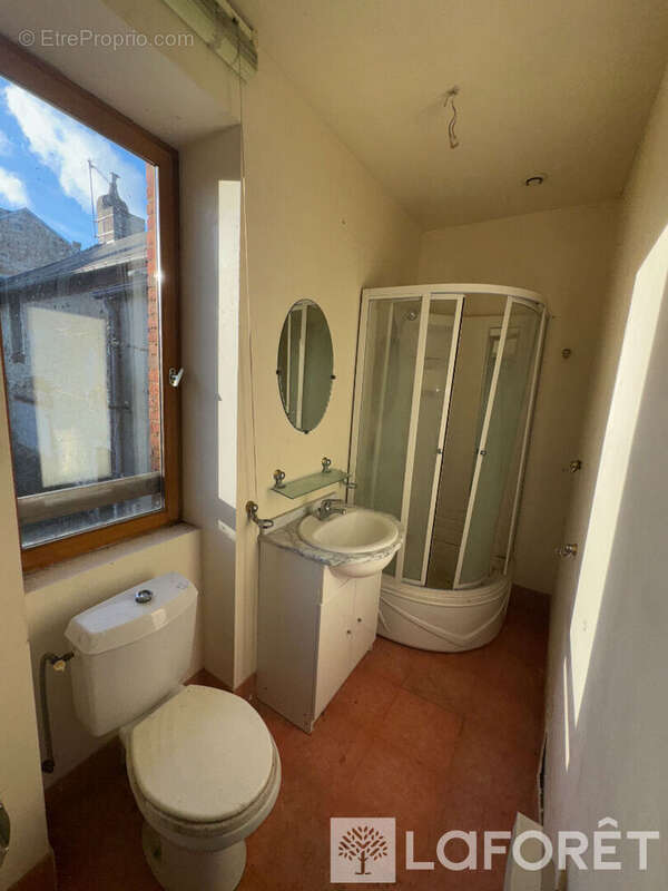 Appartement à MOULINS-LA-MARCHE