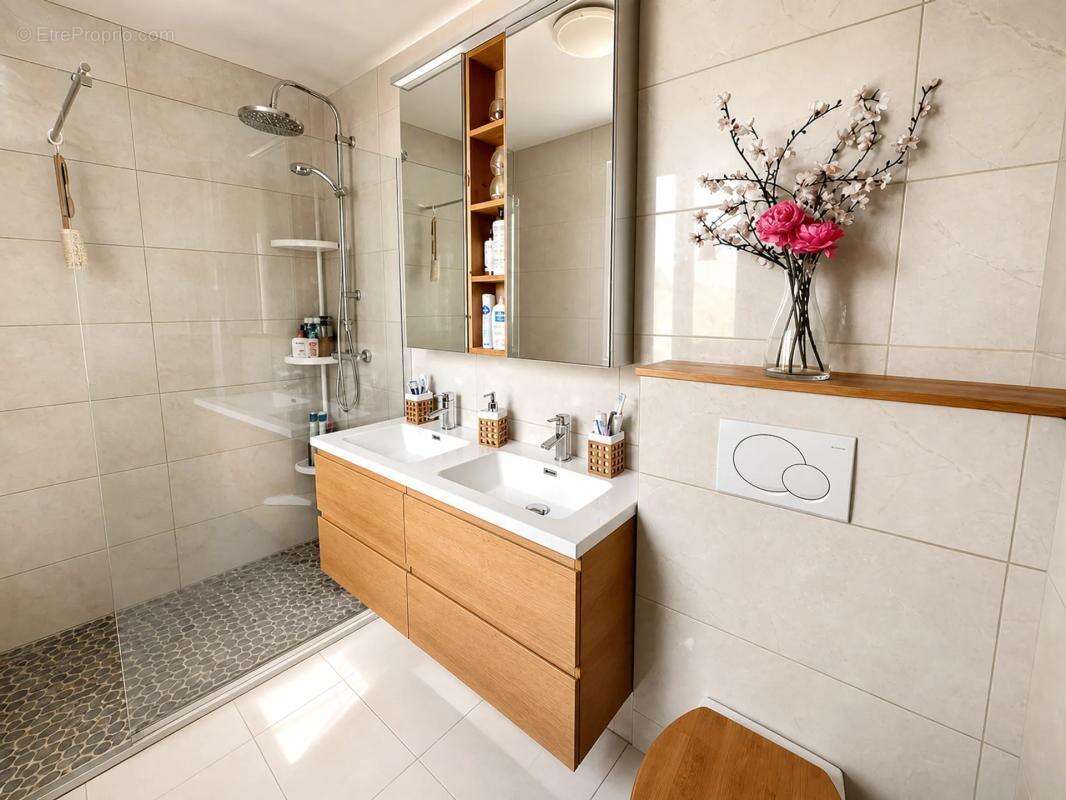 Maison de 7 pièces de 150 m² à Saint-Brice - photo 13