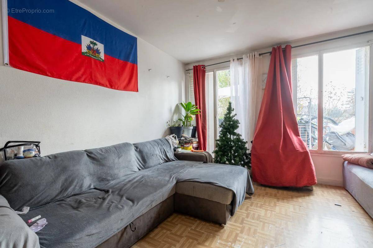 Appartement à LIVRY-GARGAN