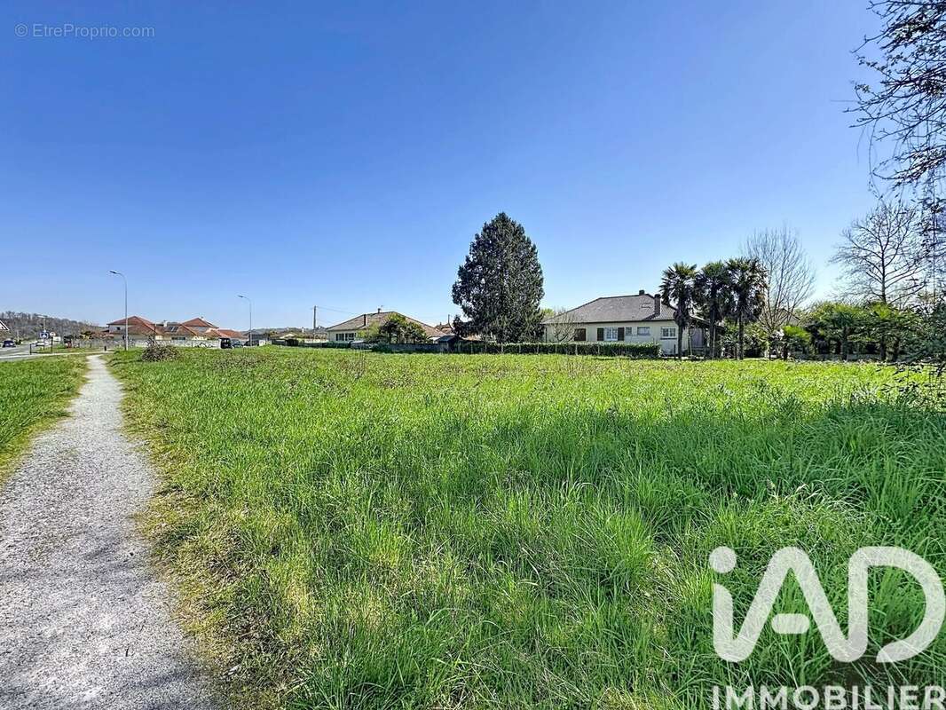 Photo 2 - Terrain à ASSAT