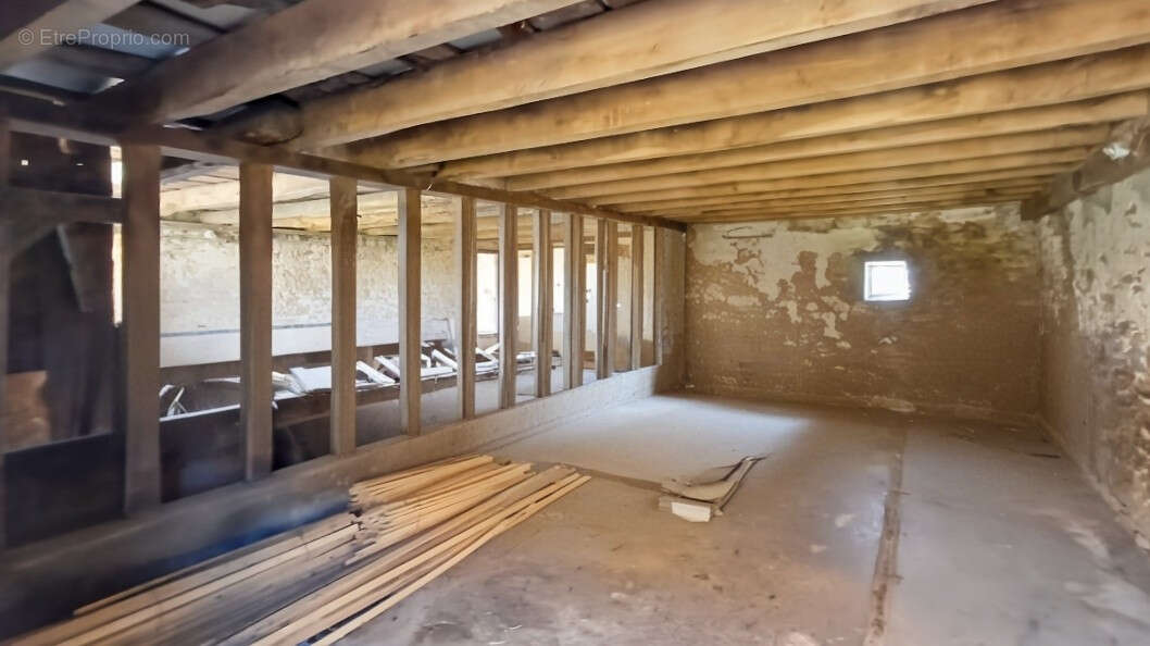 Maison Mouhet 4 pièce(s) 76 m2 - photo 14