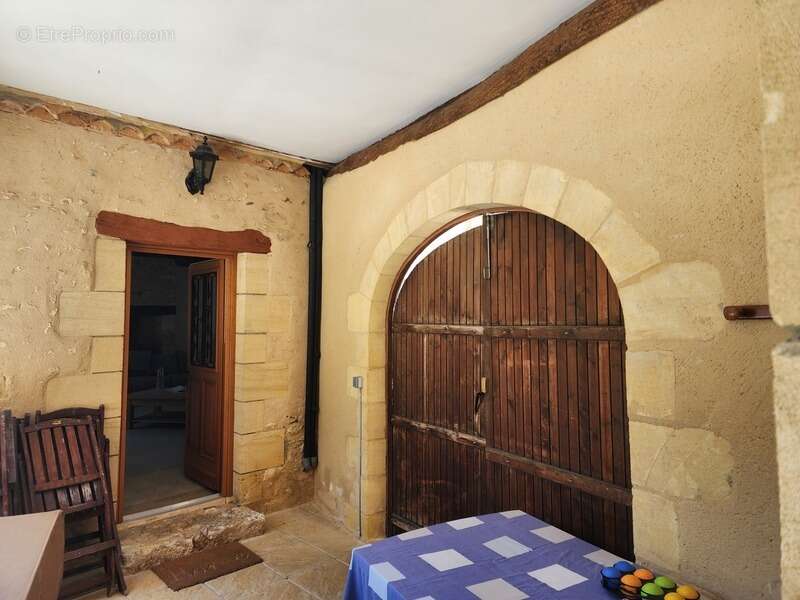 Maison à SAINT-MARCEL-DU-PERIGORD