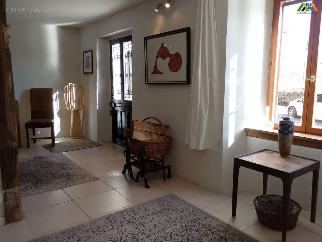 Maison 235 m² à Arne  - photo 9
