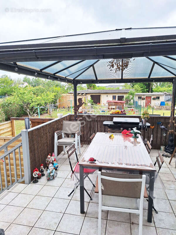 Maison Forbach - 3 Chambres - 137 m2 - Rue calme - proche commodités - Terrain 6,01 ares - photo 12