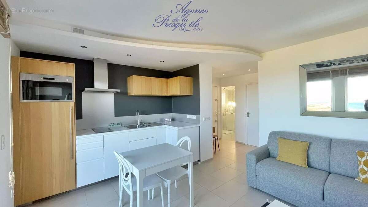 Appartement à HYERES