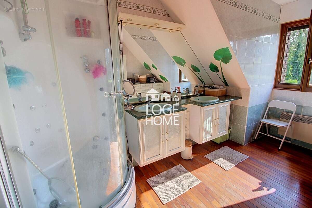 Maison 102 m² à Emerchicourt  - photo 7