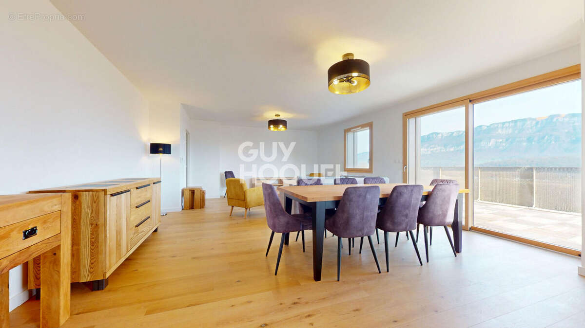 Appartement à LE BOURGET-DU-LAC