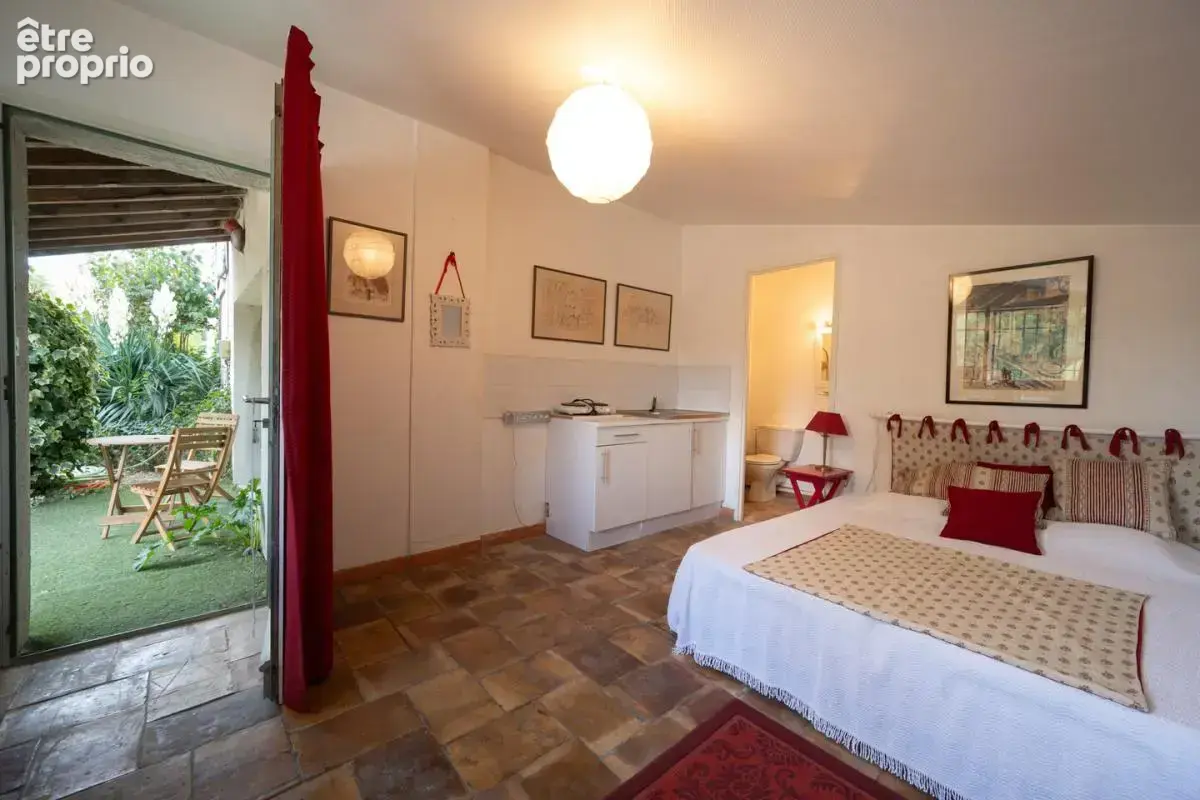 Maison plain-pied + studio sur 3976 m² terrain - photo 9