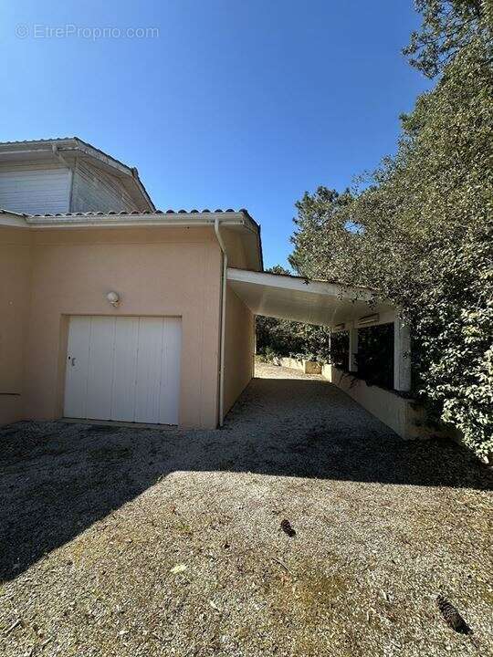 Maison 180 m² à Soulac-Sur-Mer  - photo 9