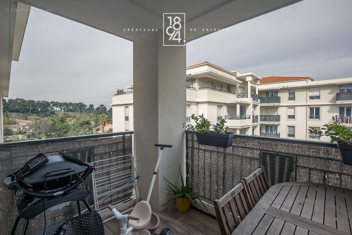 Appartement à MARSEILLE-13E