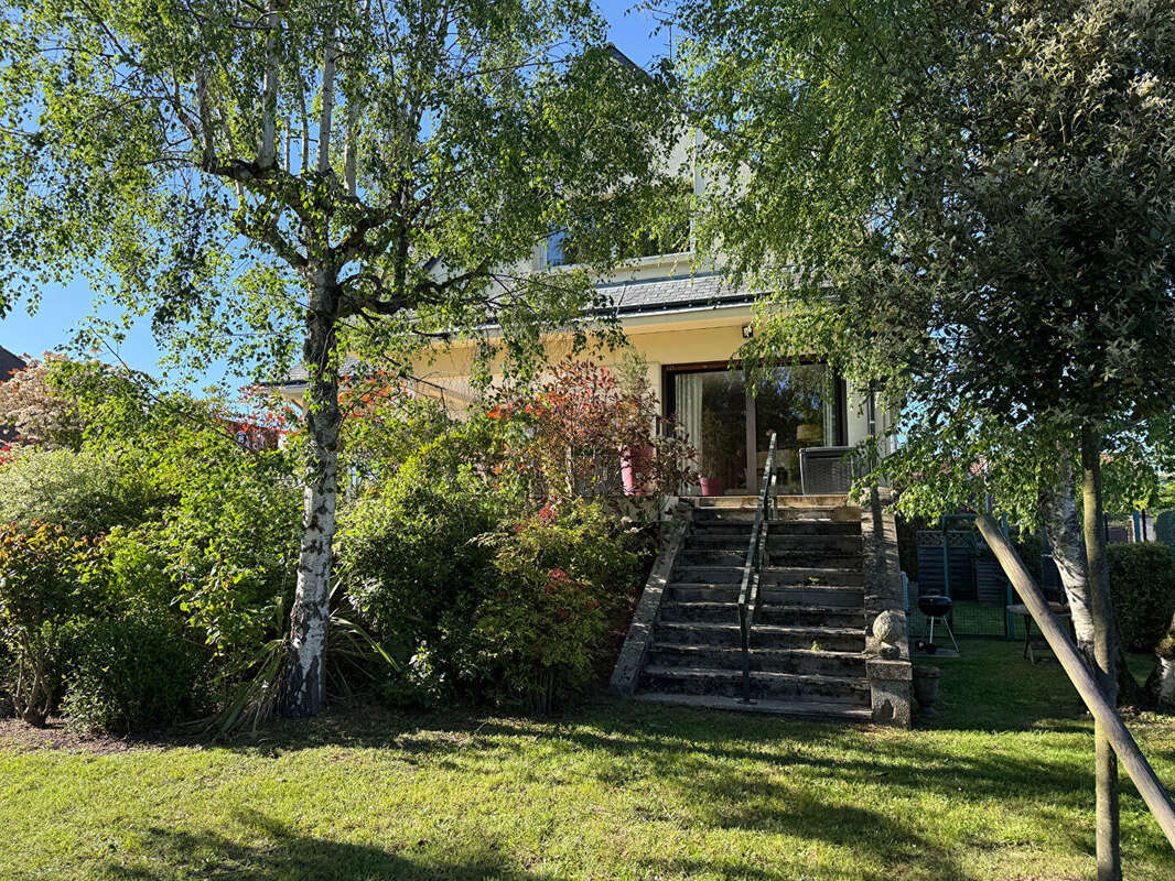 Maison à RAMBOUILLET
