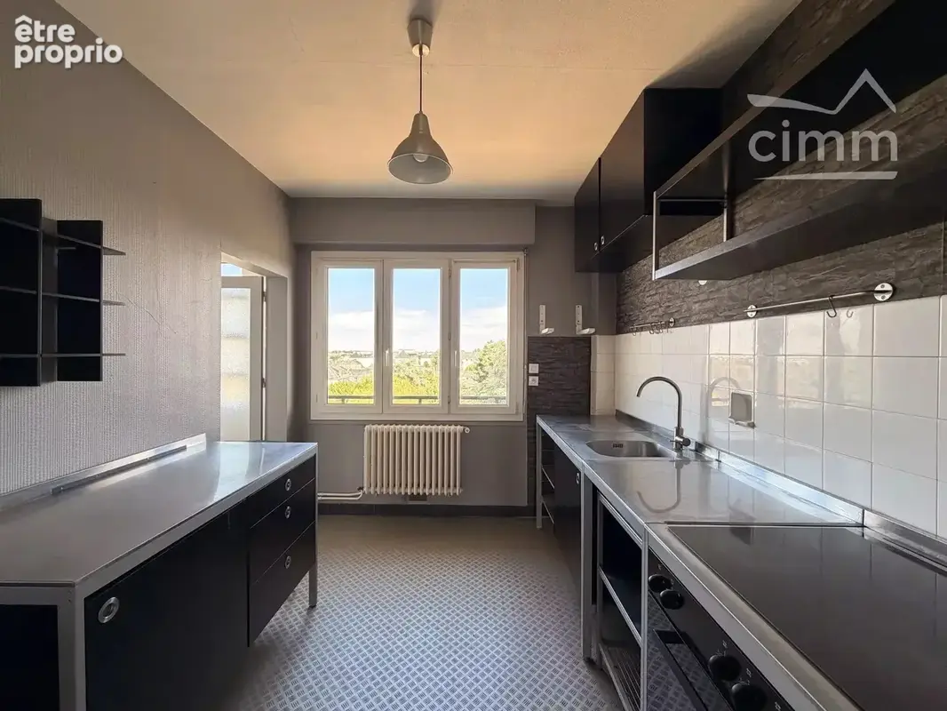 BLOIS — Bel appartement T2 de 55 m²  — 10 min du centre - photo 3