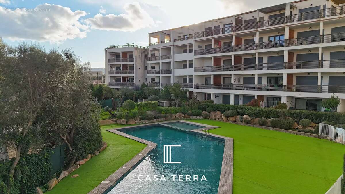 Appartement à PORTO-VECCHIO